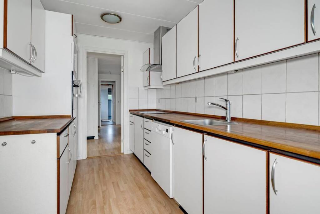 Margrethes Vej 22 - King'S Apartment - 105M2 Марибо Экстерьер фото
